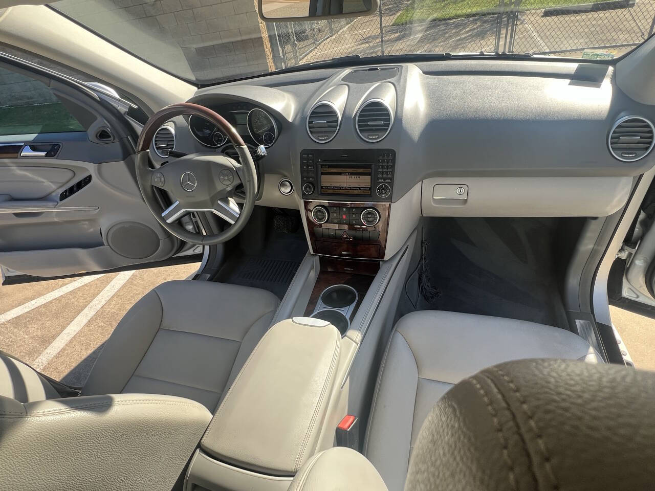 Used Car 2011 Mercedes-benz M-class  Ml 350 4dr Suv For Sale Under $10,000 In Austin, Texas