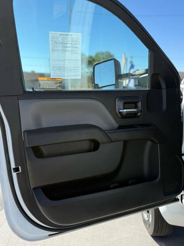 2021 Chevrolet Silverado 5500HD