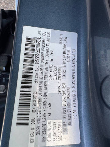 2015 Mazda MAZDA3 i Sport