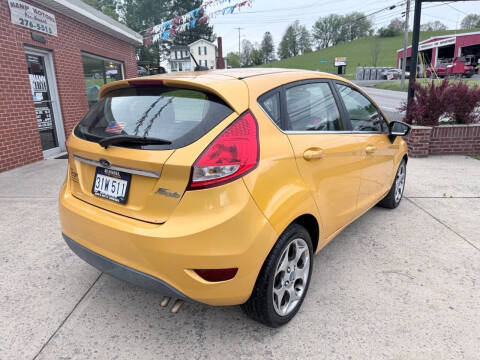 2011 Ford Fiesta SES