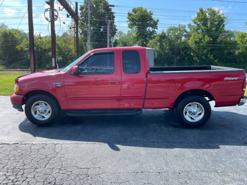 2000 Ford F-150 for sale at Caln Auto Sales in Coatesville PA