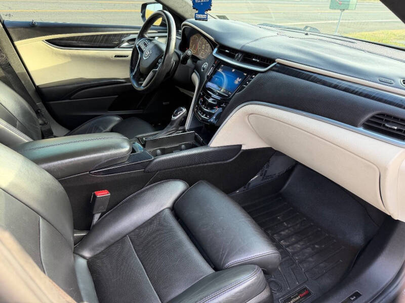 2013 Cadillac XTS Platinum Collection