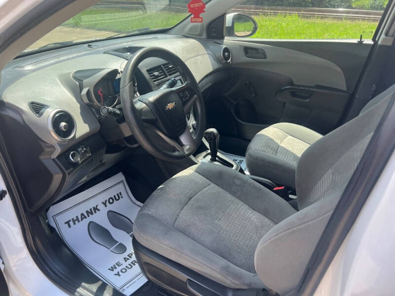 2015 Chevrolet Sonic LS Auto