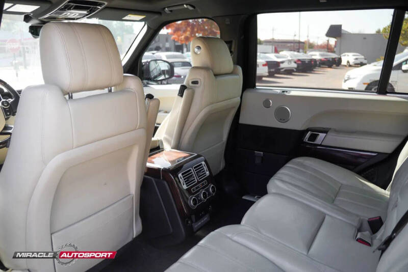 2017 Land Rover Range Rover Supercharged LWB