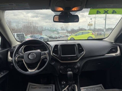 2016 Jeep Cherokee Latitude