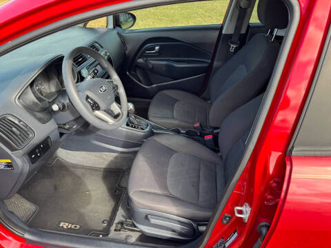 2017 Kia Rio 5-Door LX