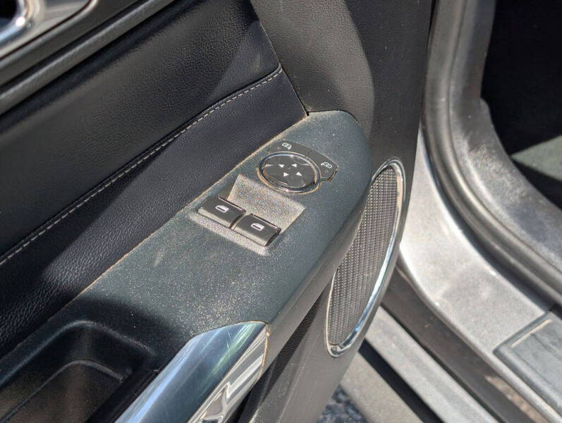 2021 Ford Mustang EcoBoost Premium