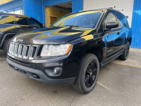 2012 Jeep Compass for sale at Earnest Auto Sales in Roseburg OR