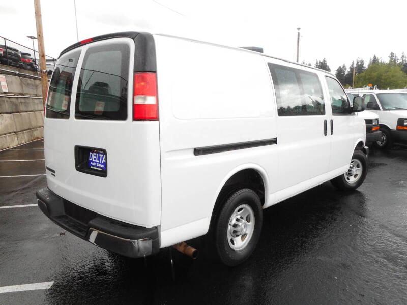 2016 Chevrolet Express 2500