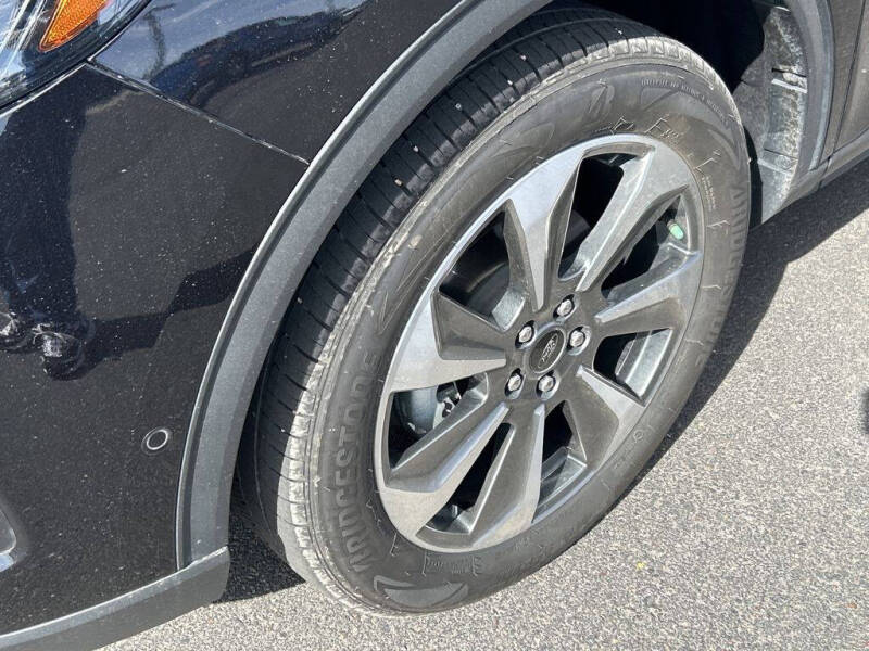 2024 Ford Escape Platinum