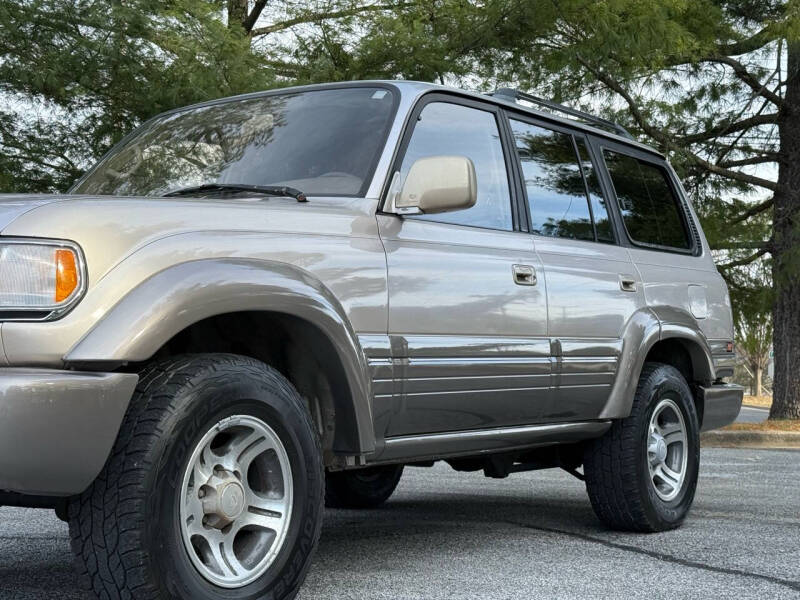 1997 Lexus LX 450 photo 4