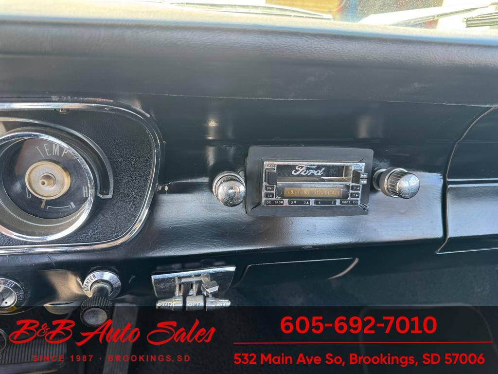 1964 Ford Ranchero 16