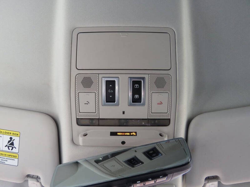 2020 Land Rover Defender 110 S