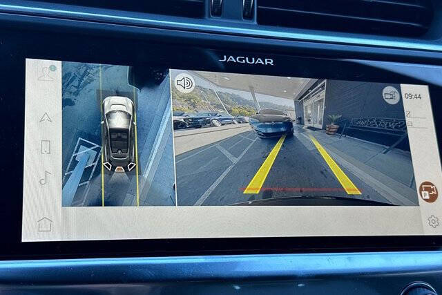 2024 Jaguar I-PACE EV400 R-Dynamic HSE