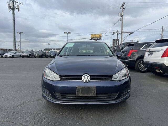 2015 Volkswagen Golf TDI S