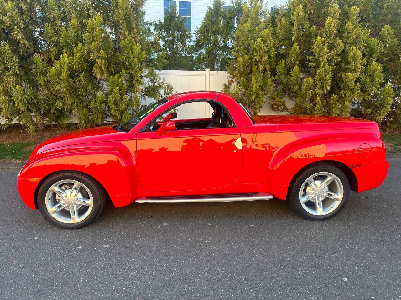 2004 Chevrolet SSR 4