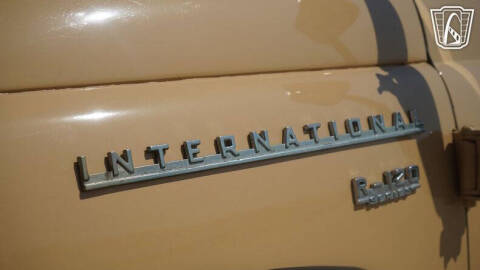 1951 International L 110