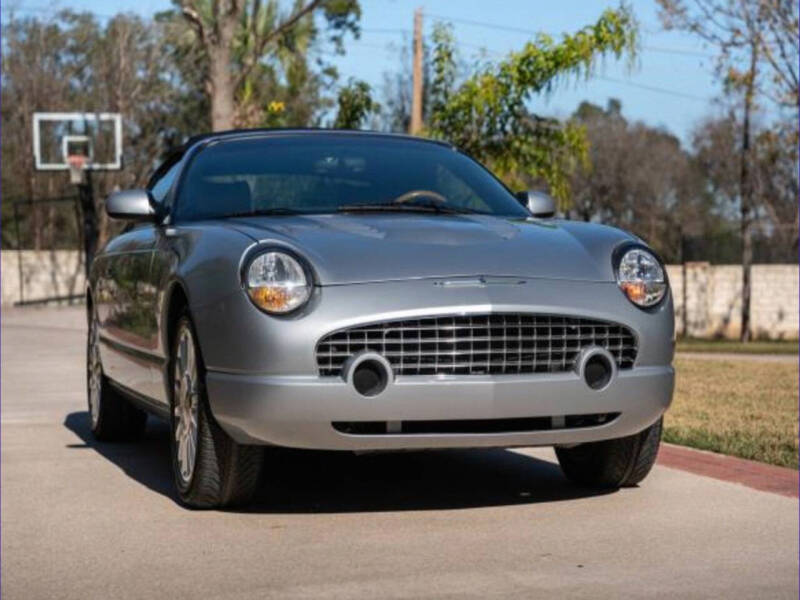 2002 Ford Thunderbird Deluxe