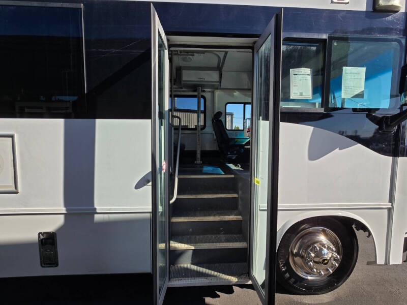 2012 Freightliner MBC Chassis