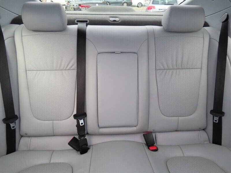 2010 Jaguar XF Premium