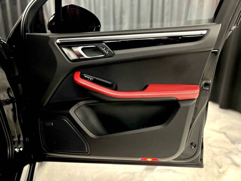 2018 Porsche Macan GTS