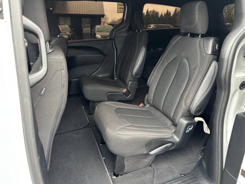 2022 Chrysler Pacifica Touring