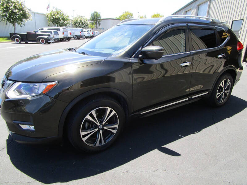 2017 Nissan Rogue SL