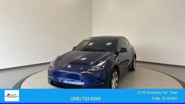 2023 Tesla Model Y Long Range