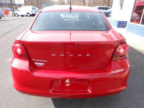 2013 Dodge Avenger SE