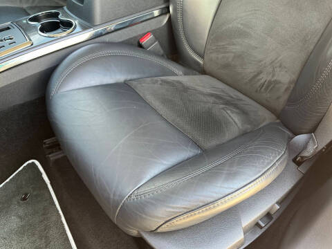 2009 Chrysler 300 SRT-8