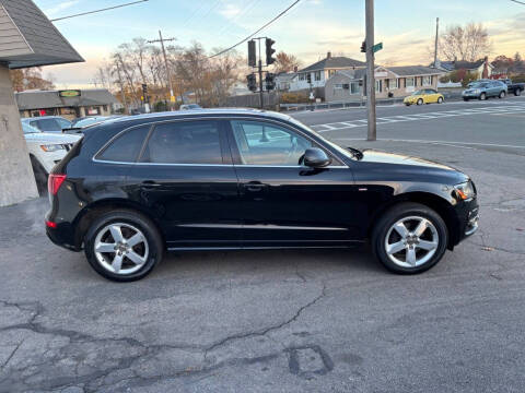 2011 Audi Q5 3.2 quattro Premium Plus
