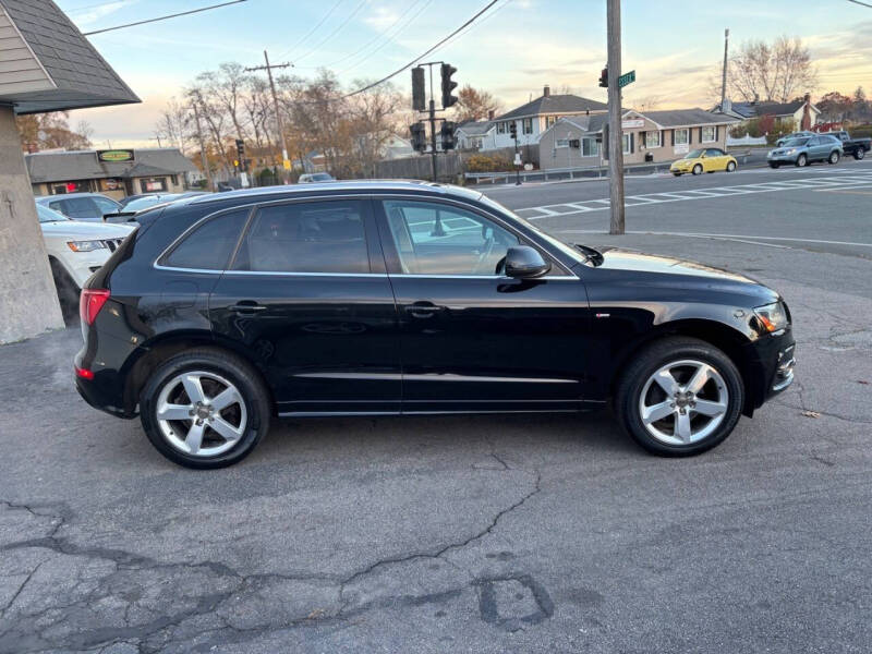 2011 Audi Q5 3.2 quattro Premium Plus