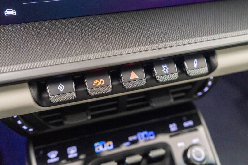 2025 Porsche 911 Carrera