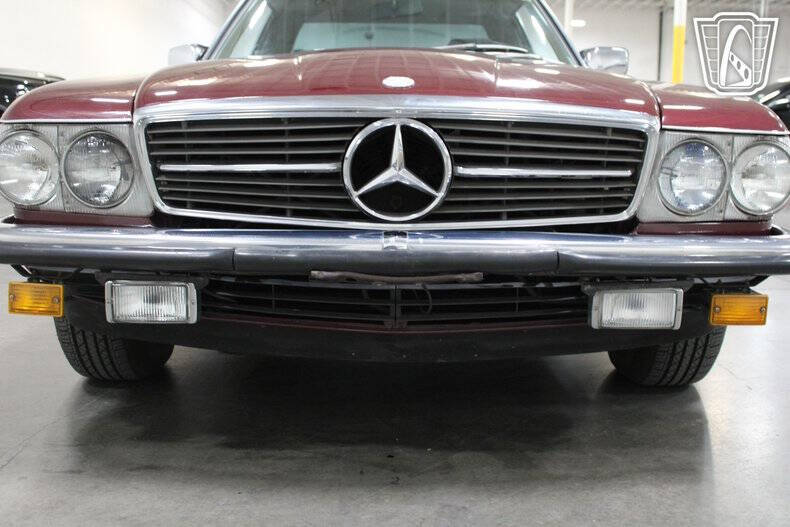 1985 Mercedes-Benz 500-Class