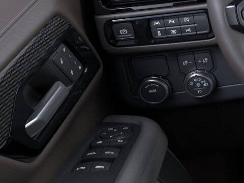 2025 GMC Yukon Elevation