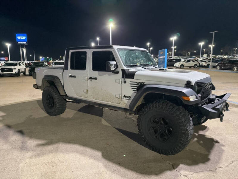 2020 Jeep Gladiator Sport