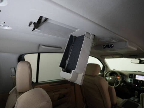 2014 Nissan Armada SV