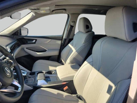 2024 Acura MDX w/Tech