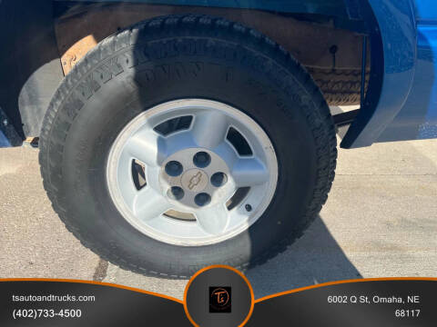 2001 Chevrolet S-10 LS