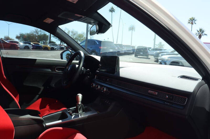 2025 Honda Civic Type R