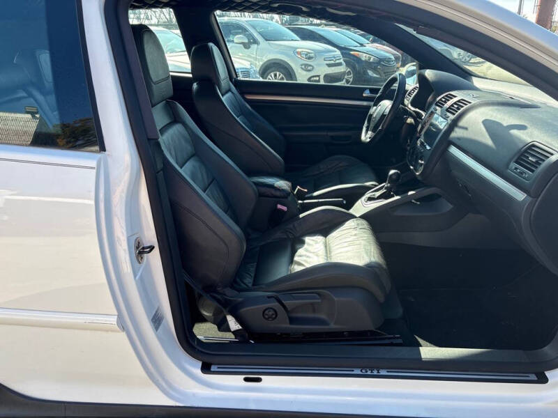 2009 Volkswagen GTI Base PZEV