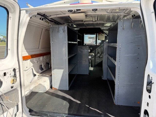 2009 Ford E-Series E-350 SD