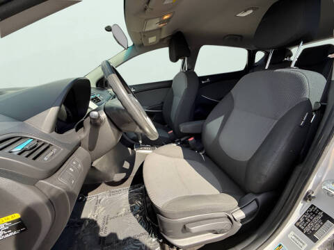 2014 Hyundai Accent GS
