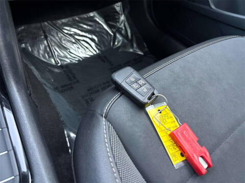 2023 Volkswagen Taos SE 4Motion