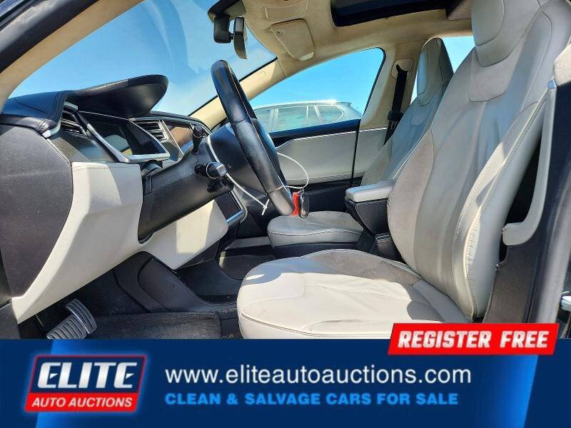 2013 Tesla Model S Performance