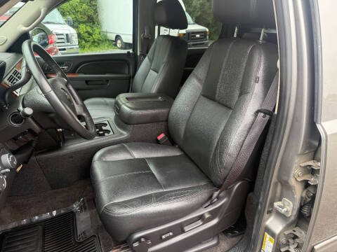 2012 Chevrolet Avalanche LT