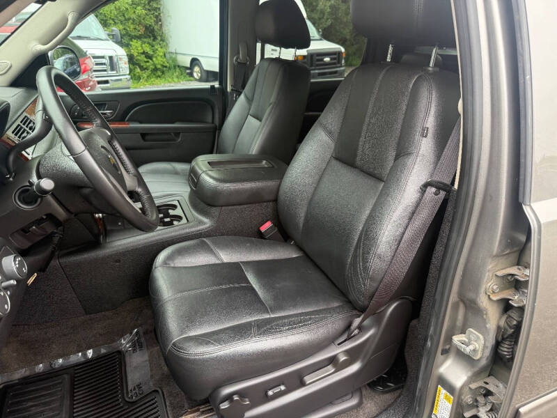 2012 Chevrolet Avalanche LT