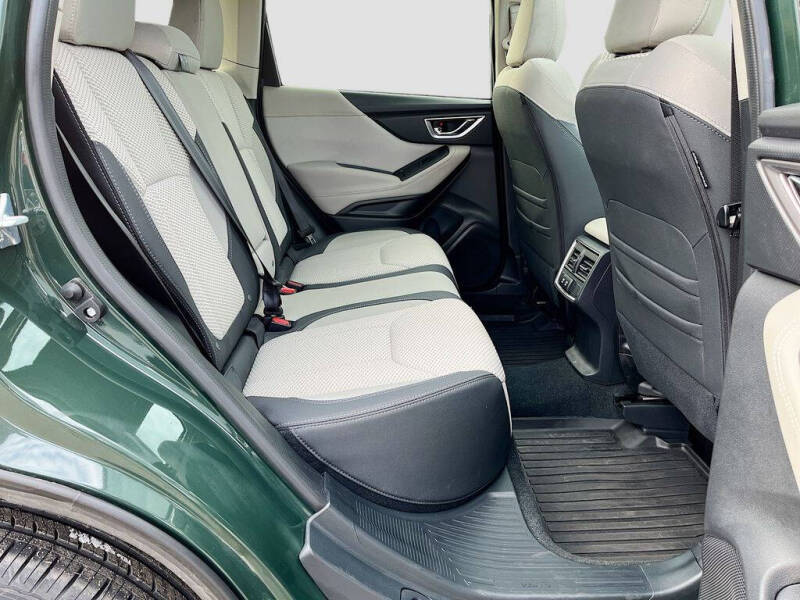 2024 Subaru Forester Premium