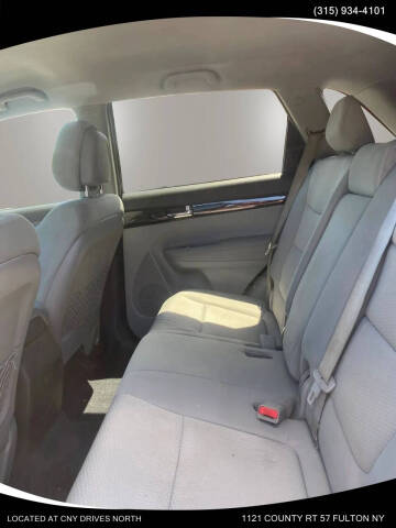 2013 Kia Sorento LX