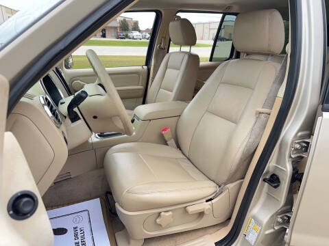 2006 Ford Explorer XLS